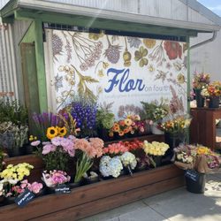 Flor on Fourth - Flor on Fourth flower stand.