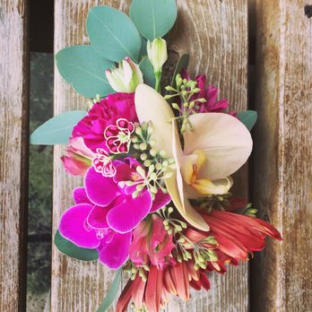 A Twisted Bloom - Florists Near Me A Twisted Bloom - Florists Near Me
