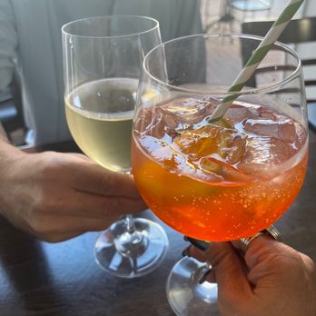 M Restaurant - Pinot Grigio, Aperol Spritz - Italian Near Me - Avalon, California M Restaurant - Pinot Grigio, Aperol Spritz - Italian Near Me - Avalon, California