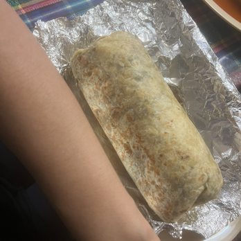 Doña Inez - Enormous size of the Chicken Burrito - Mexican Near Me - Los Angeles, California Doña Inez - Enormous size of the Chicken Burrito - Mexican Near Me - Los Angeles, California