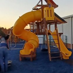 Total Fitness Family Center - Amazing playground