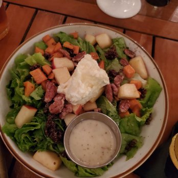 The Floridian - Main salad with no added protein - Southern Near Me - Saint Augustine, Florida The Floridian - Main salad with no added protein - Southern Near Me - Saint Augustine, Florida