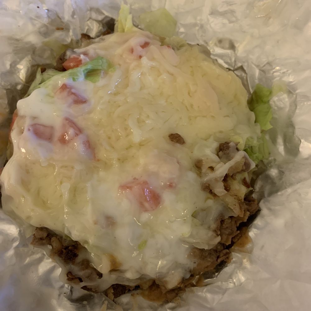 Los Comales Lombard - Steak sope - a lot of everything on it. - Tacos Near Me - Lombard, Illinois Los Comales Lombard - Steak sope - a lot of everything on it. - Tacos Near Me - Lombard, Illinois
