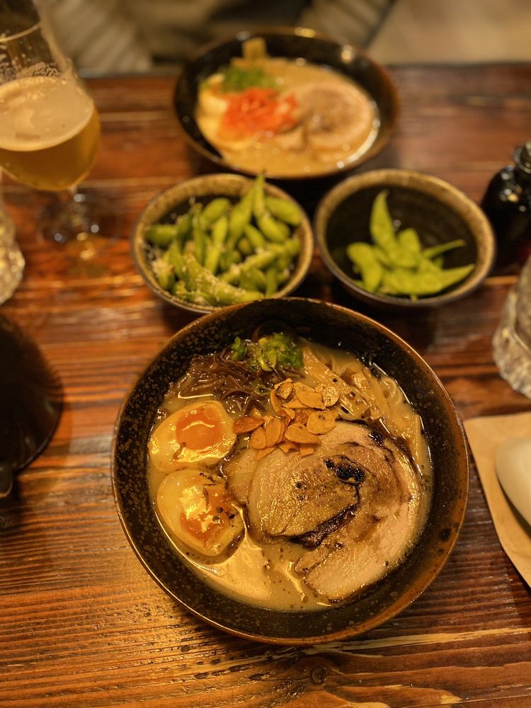 Hakata Ramen + Bar