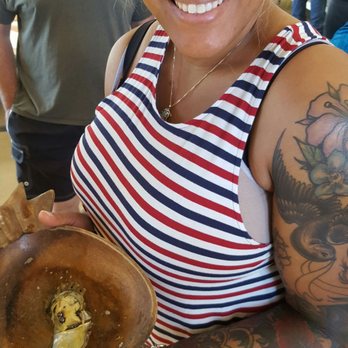 Maui Divers Jewelry - She got lucky....2  purple pearls. - Jewelry Near Me - Honolulu, Hawaii