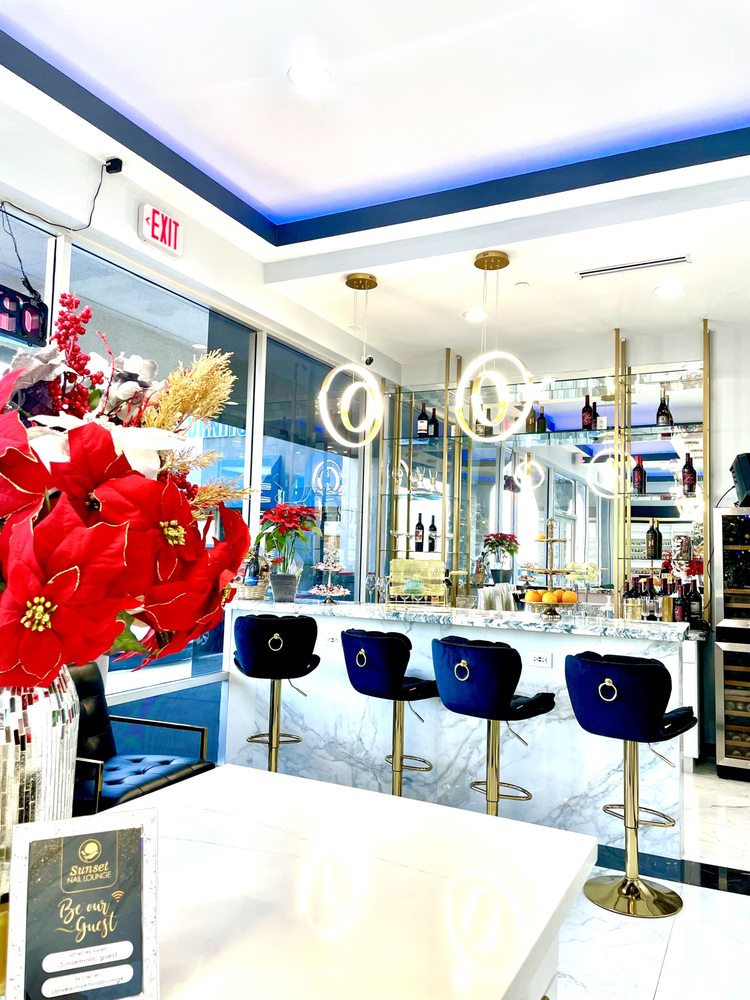 SUNSET NAIL LOUNGE Updated 2024 229 Photos & 148 Reviews 1445 W Sunset Rd, Henderson