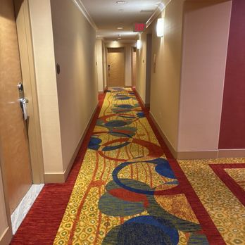 Vancouver Marriott Pinnacle Downtown Hotel - hallway - Hotels Near Me - Vancouver, British Columbia Vancouver Marriott Pinnacle Downtown Hotel - hallway - Hotels Near Me - Vancouver, British Columbia