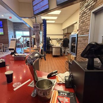PT's Express - Order desk - Burgers Near Me - Laughlin, Nevada PT's Express - Order desk - Burgers Near Me - Laughlin, Nevada