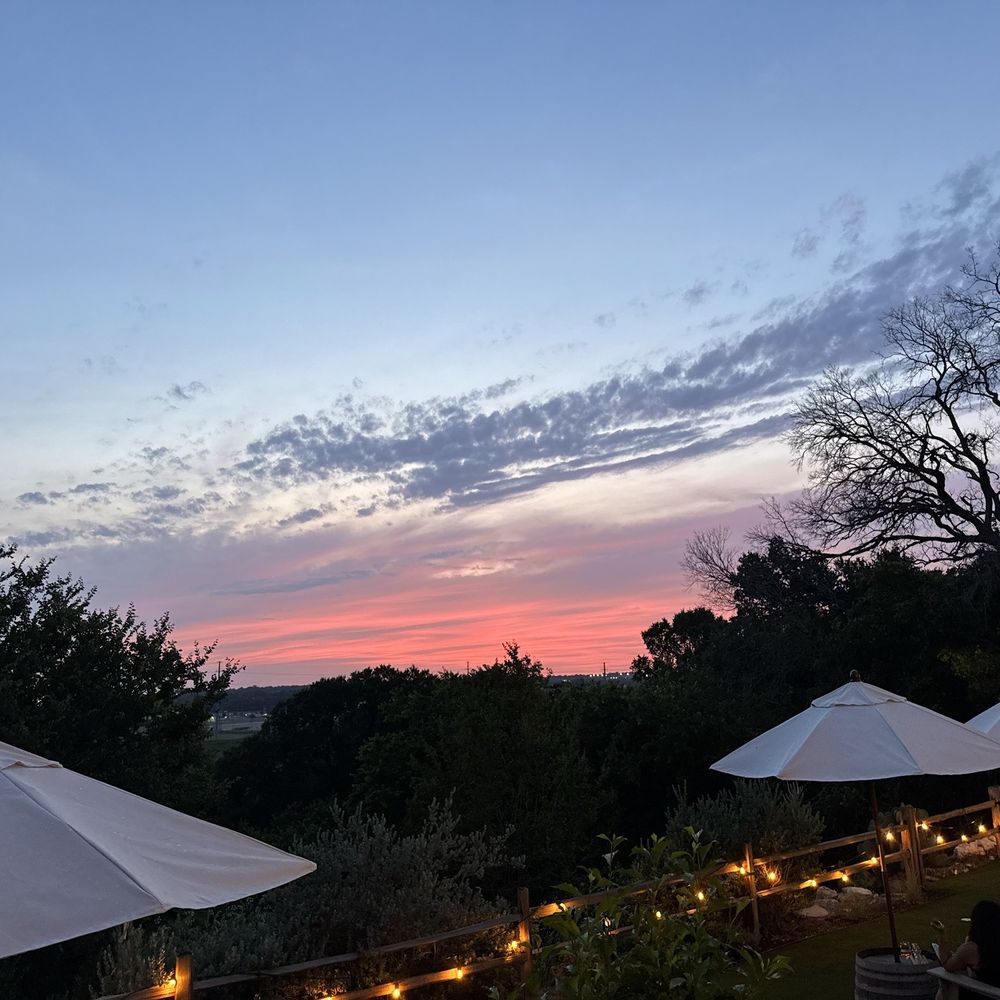 Saddlerock Wine & Beer - Beautiful sunset on back patio - Wine Bars Near Me - Fort Worth, Texas Saddlerock Wine & Beer - Beautiful sunset on back patio - Wine Bars Near Me - Fort Worth, Texas