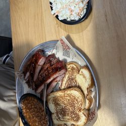 Sonny's BBQ - Baby back ribs with coleslaw baked beans