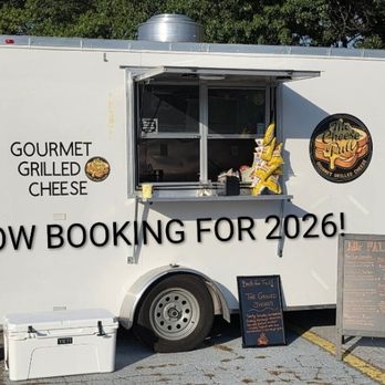 The Cheese Pull - Food Trucks Near Me - St Clair Shores, Michigan The Cheese Pull - Food Trucks Near Me - St Clair Shores, Michigan