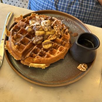 FIG Restaurant - Crispy Waffle - Bars Near Me - Santa Monica, California