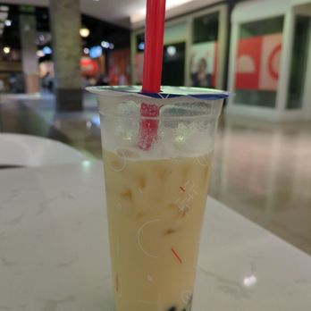 redstraw - Jasmine milk tea with boba - Bubble Tea Near Me - Portland, Oregon redstraw - Jasmine milk tea with boba - Bubble Tea Near Me - Portland, Oregon