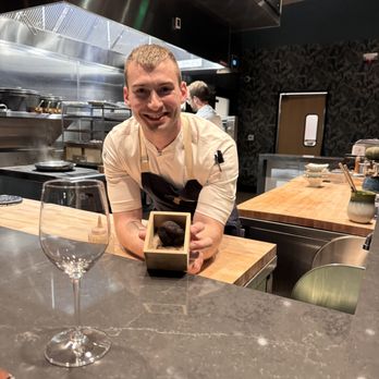 Kappo - Chef Nik with truffles - Tapas/Small Plates Near Me - Palo Alto, California