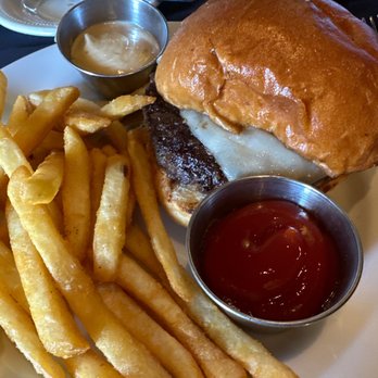The Bistro At Seville - Bistro burger - New American Near Me - Tulsa, Oklahoma