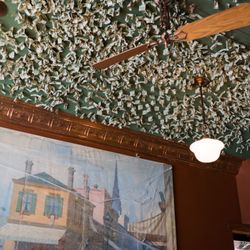 Natali's Front Bar - Interior