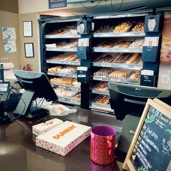 Dunkin' - Front counter - Coffee & Tea Near Me - Sparks, Nevada