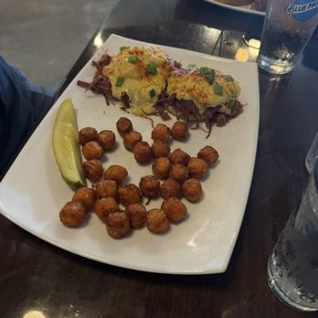Early Bird Breakfast Pub - Breakfast & Brunch Near Me - Springfield, Missouri