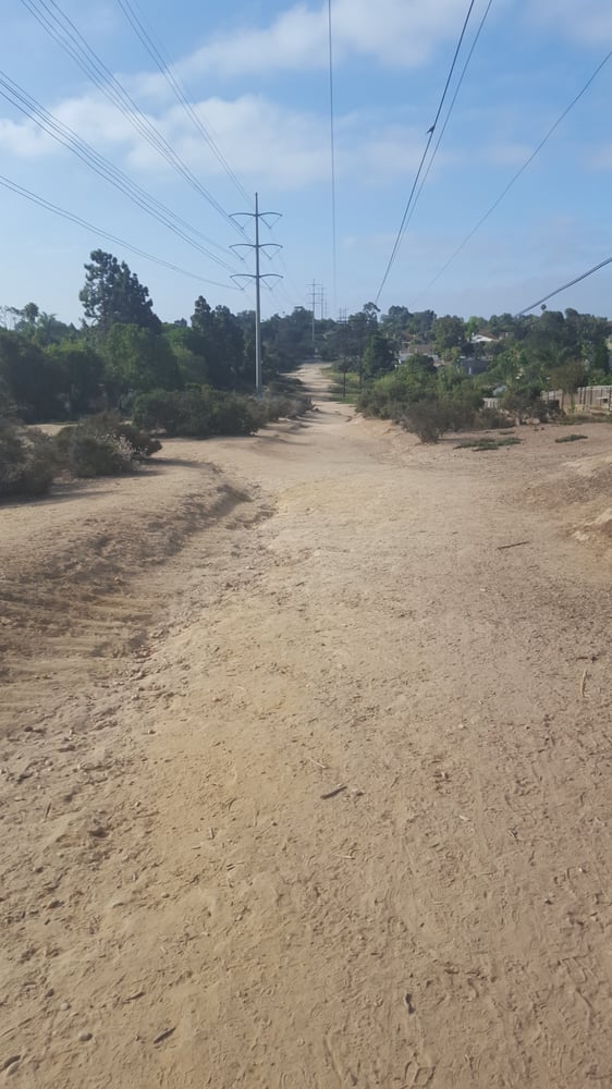 VILLAGE PARK TRAIL Mountain Vista Dr, Encinitas, California Dog