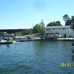 Paradise Cove Marina - Conveniently on the water!