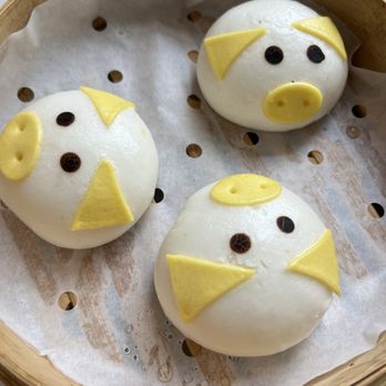 Loc Noodle & Dumpling Bar - Custard buns- cute but not good - Chinese Near Me - Ladera Ranch, California Loc Noodle & Dumpling Bar - Custard buns- cute but not good - Chinese Near Me - Ladera Ranch, California