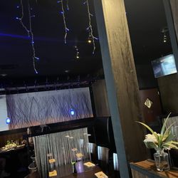 Sushi O Asian Bistro - Soothing and pretty decor