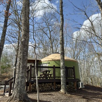 Sky Ridge Yurts - Vacation Rentals Near Me - Bryson City, North Carolina Sky Ridge Yurts - Vacation Rentals Near Me - Bryson City, North Carolina