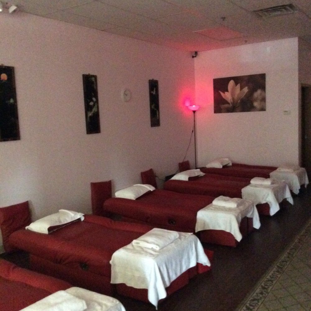 Massage Lily - Reflexology Near Me - Aurora, Illinois Massage Lily - Reflexology Near Me - Aurora, Illinois