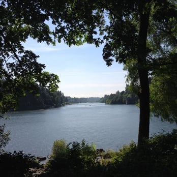 George Rogers Park - Parks Near Me - Lake Oswego, Oregon