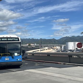 Wiki Wiki Shuttle - Airport Shuttles Near Me - Honolulu, Hawaii