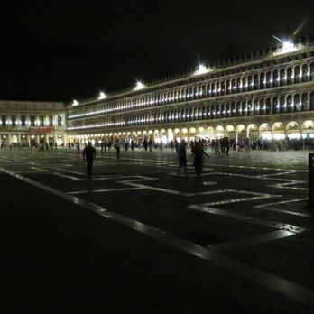 Piazza San Marco - Night time after the crowds have gone. - Public Plazas Near Me - Venezia, VE