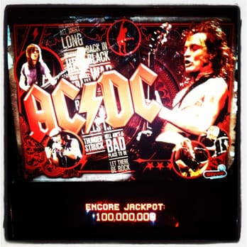 Horseshoe Lounge - Pinball - Lounges Near Me - Denver, Colorado