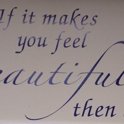 Colleen's Paradise Salon and Spa