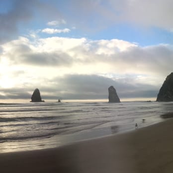 Cannon Beach - Beaches Near Me