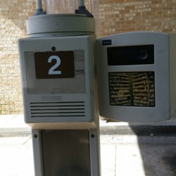 Rite Aid - Drive thru is an option for picking up and dropping off prescriptions.