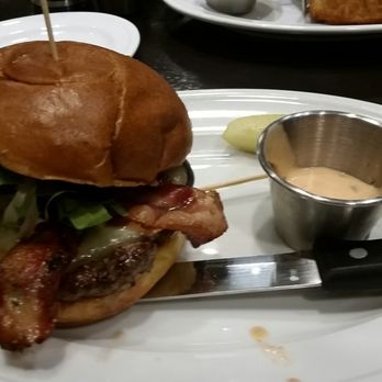 Primeburger - California Club burger - Burgers Near Me - Las Vegas, Nevada Primeburger - California Club burger - Burgers Near Me - Las Vegas, Nevada