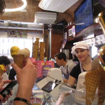 Gelateria Dondoli - Gelato Near Me - San Gimignano, SI