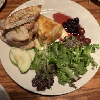 Austria Hof Restaurant - Baked brie - German Near Me - Mammoth Lakes, California