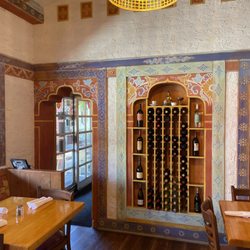 Taste of the Himalayas - Indoor eating area