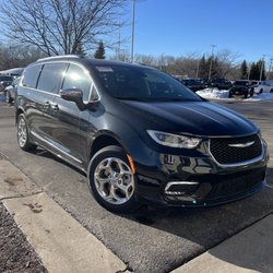 Luther Brookdale Chrysler Jeep Dodge RAM