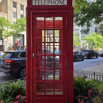 Harry Potter Shop - Toy Stores Near Me - Chicago, Illinois