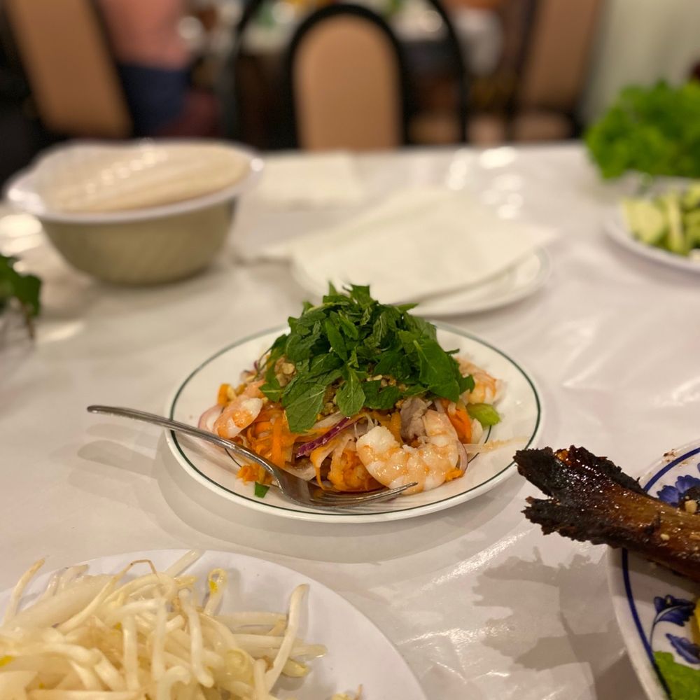 Bo 7 Mon Anaheim, CA - Last Updated December 2023 - Yelp