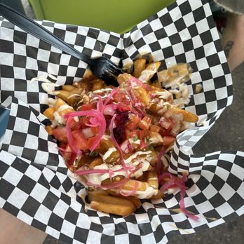 The Savage Beet - Chili Fries - Food Trucks Near Me