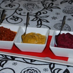 Menjant - Patés Veganos de Tomates Secos, Zanahoria y Remolacha