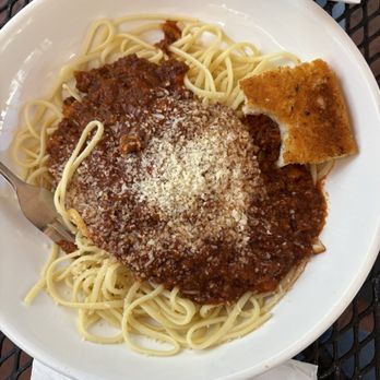 California Pasta - Linguine Bolognese - Italian Near Me - Santa Barbara, California California Pasta - Linguine Bolognese - Italian Near Me - Santa Barbara, California