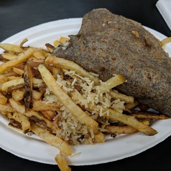 Chez Flo - #1 Roasted chicken crepe - Food Trucks Near Me Chez Flo - #1 Roasted chicken crepe - Food Trucks Near Me