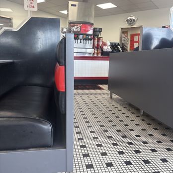 Steak ’n Shake - Fast Food Near Me - St. Louis, Missouri Steak ’n Shake - Fast Food Near Me - St. Louis, Missouri