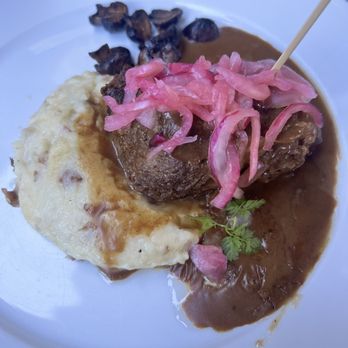 Cafe Orleans - Cajun/Creole Near Me - Anaheim, California