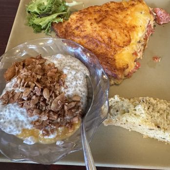 Tomato Pie Cafe - Salad Near Me - Lititz, Pennsylvania