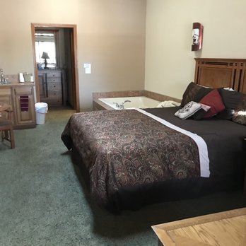 Robinhood Resort - Big Bear Lake, CA